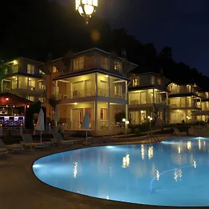 Pine Hill Marmaris Ичмелер