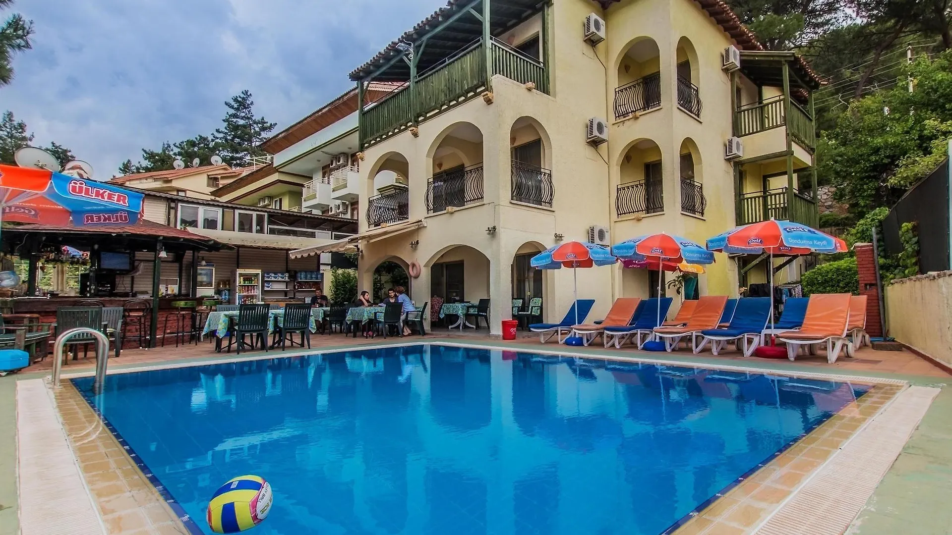 Apart Otel Sarigul Apart İçmeler